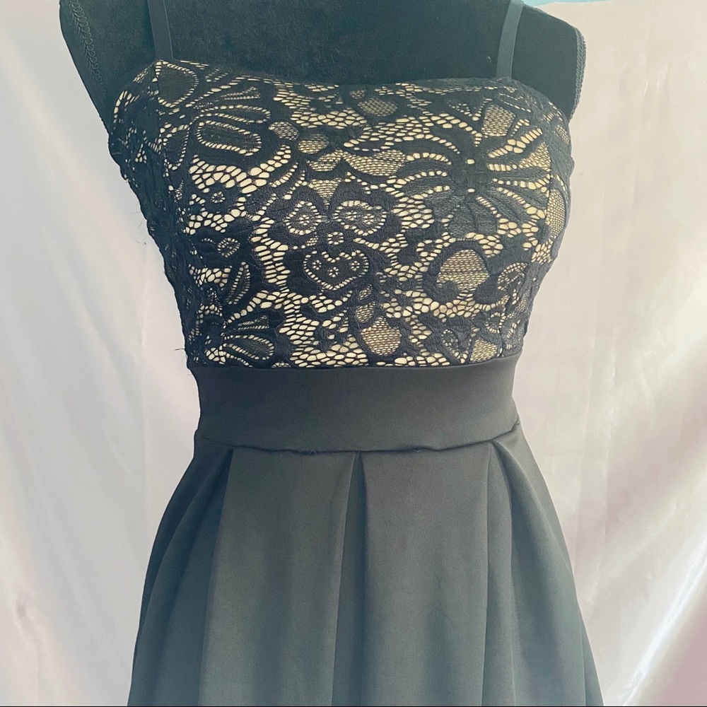 Lace dress